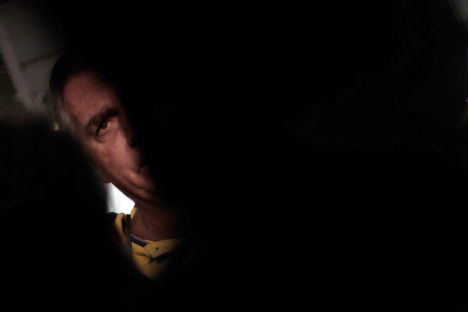 Bolsonaro, que perdió la elección en octubre ante Lula por un estrecho margen, defiende su inocencia. “Querer quitarme los derechos políticos por abuso de poder político es inexplicable”, dijo el jueves ante unos periodistas.