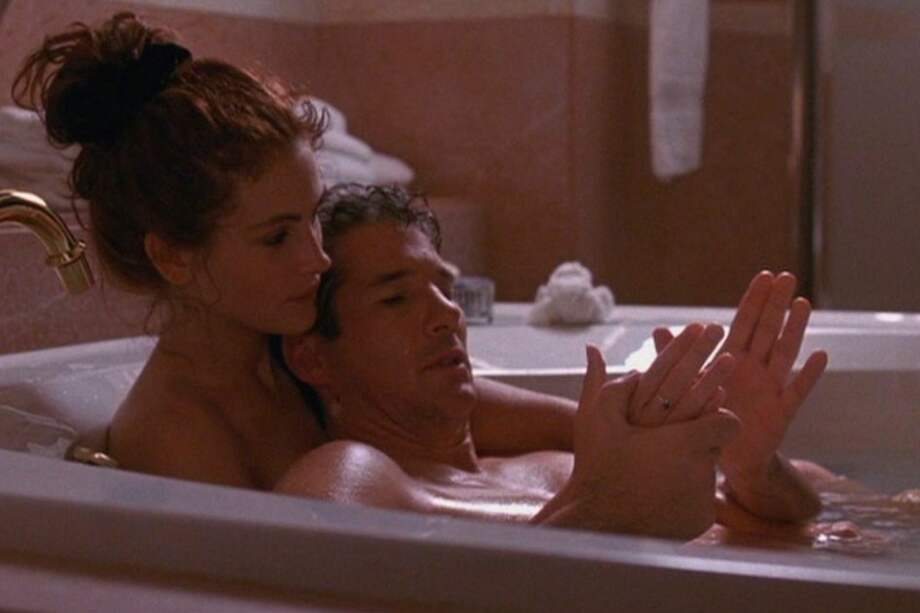 Julia Roberts y Richard Gere en una escena de "Mujer Bonita".