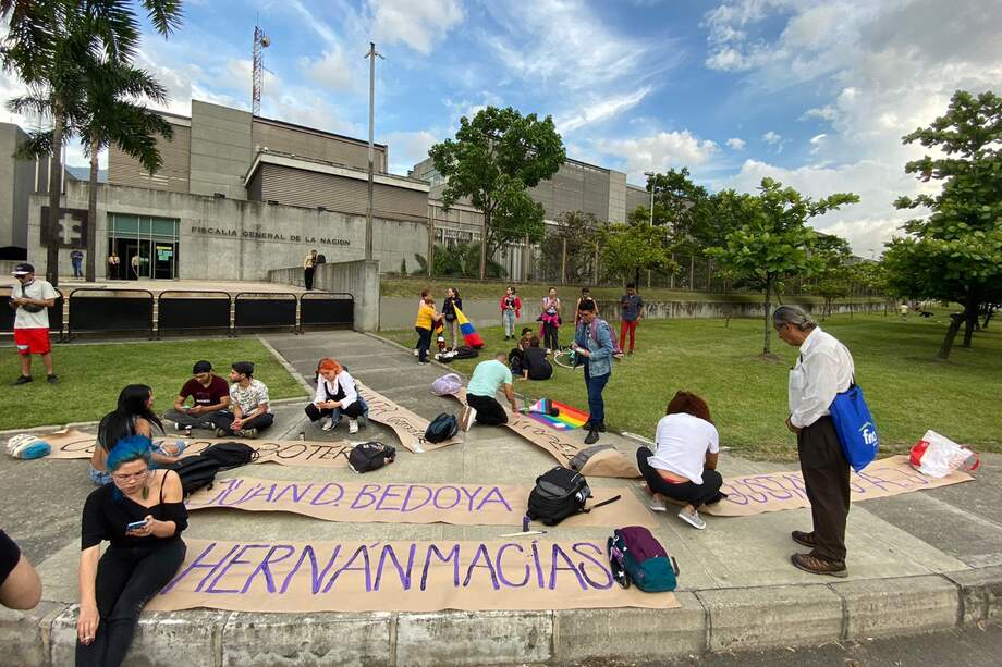 En tres meses, seis hombres gais han sido asesinados en Medellín. Como respuesta, más de 20 organizaciones, colectivos y mesas por la vida se han unido de manera temporal en la capital antioqueña para defender la vida.