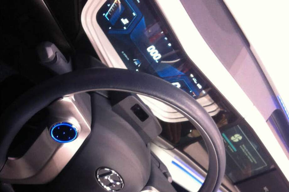 Hyundai mostró uno de los prototipos de vehículos inteligentes en los que están trabajando sus ingenieros. / Edwin Bohórquez