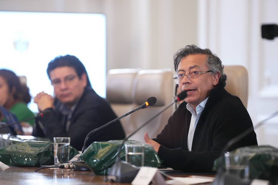 “Ahora, el mismo Gobierno que celebra avances admite que los mecanismos ordinarios no alcanzan”: Lariza Pizano.