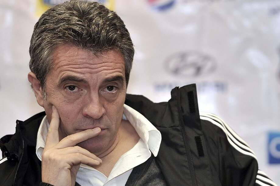 "Es casi una obligación rotar a la gente que tenemos": Juan Manuel Lillo