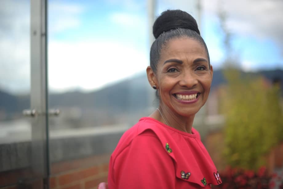 Jenny de la Torre Córdoba nació en 1958, pero dice que es niña, joven, anciana: “Diga que tengo tres siglos, que soy eterna”. / Cristian Garavito - El Espectador