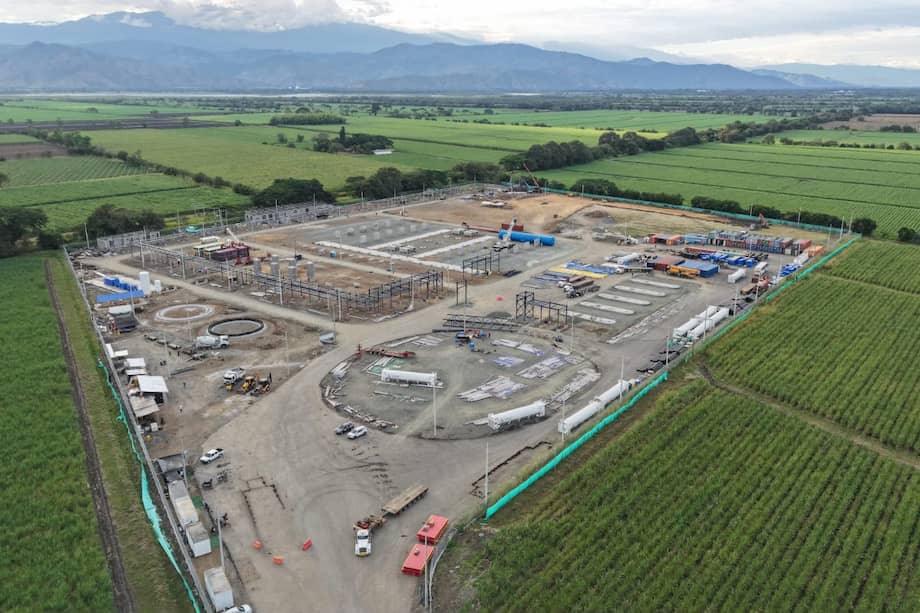 Con capacidad inicial de 60 millones de pies cúbicos diarios, será la segunda terminal de GNL del país y la primera en el Pacífico.