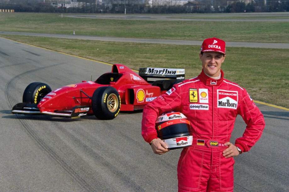 Familiares, amigos y seguidores acompañan a Michael Schumacher en su 45 cumpleaños