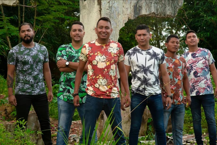 Omacha es un grupo de nueve personas que se ha convertido en el símbolo de la música amazonense.