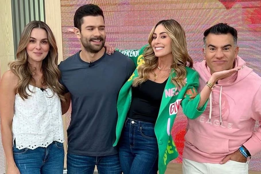 Así llegaron Carlos Calero y Carolina Soto a ‘Día a Día’ por el día sin carro