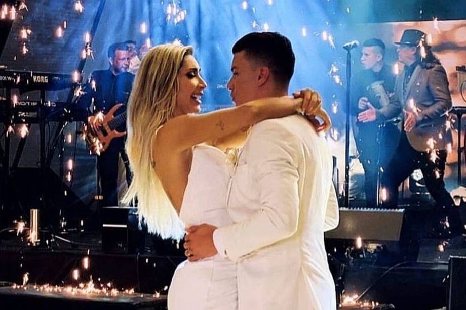 El futbolista Matheus Uribe y la modelo Cindy Álvarez se casaron este 16 de junio.