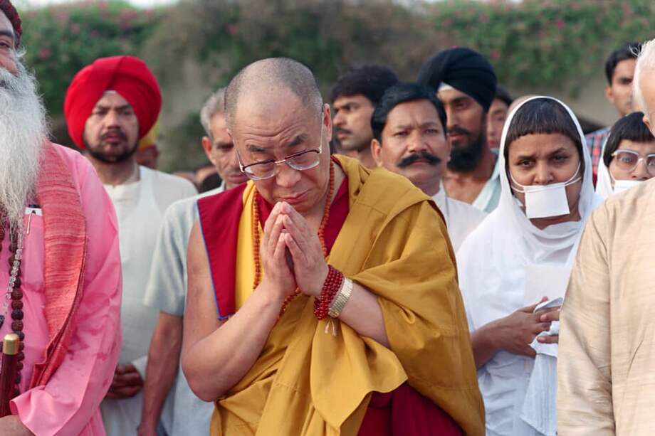 El Dalái Lama pide compasión “pese a lo que hizo China” con tibetanos.