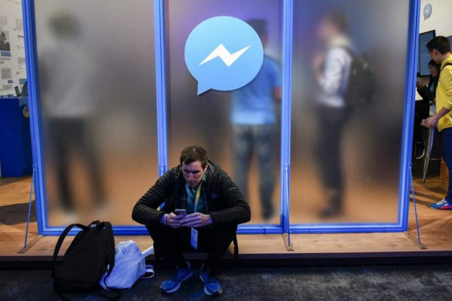 Messenger, de Facebook, cuenta con 900 millones de usuarios activos. / Bloomberg