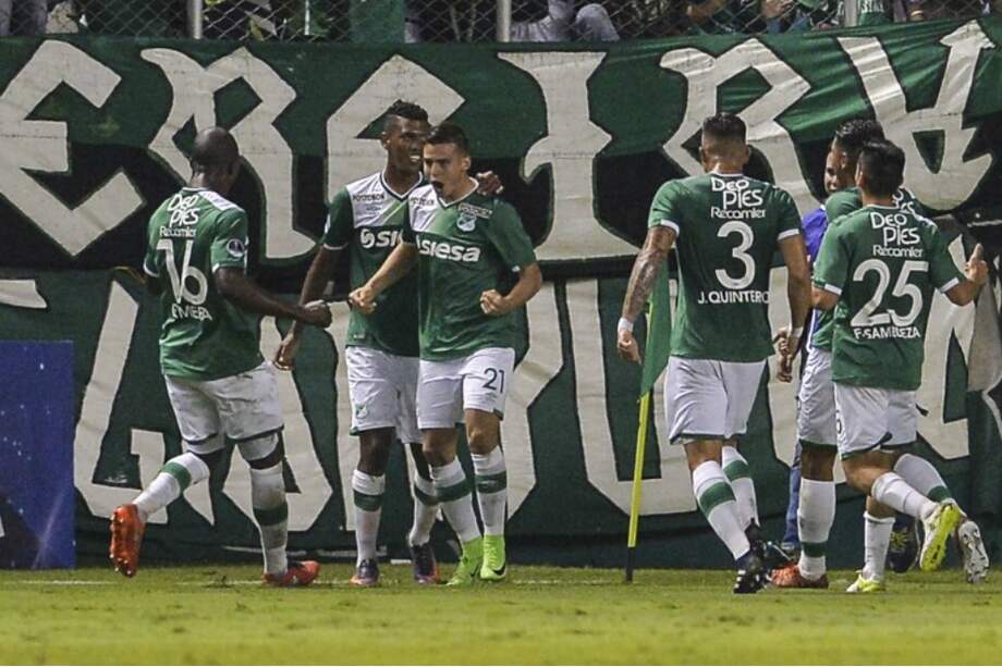 Nicolás Benedetti anotó el gol del triunfo del Deportivo Cali sobre Sportivo Luqueño. / AFP