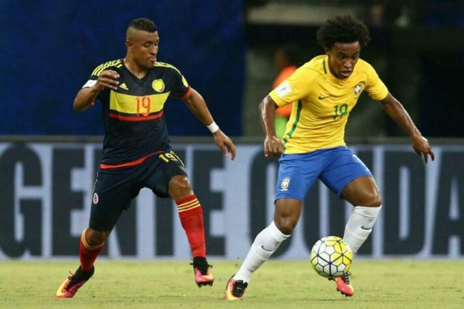 El colombiano viene de ser campeón con el Olimpia de Paraguay. / @farid_diaz19