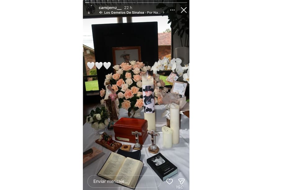Esta es la imagen que Camila, la hija mayor de Yeison Jiménez, compartió donde se ven las cenizas del artista.
