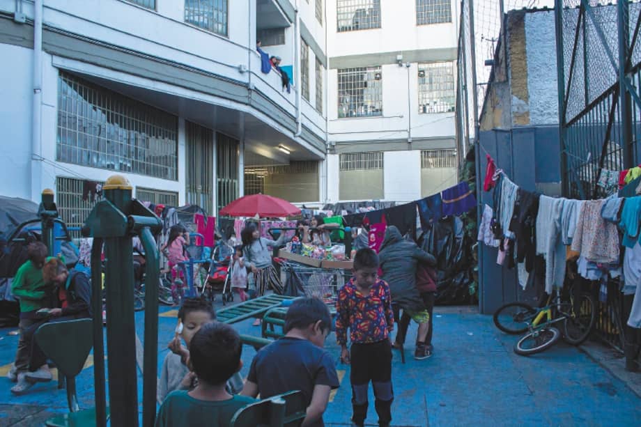 Distrito solicitó reubicación de comunidad Emberá que permanece en la UPI La Rioja