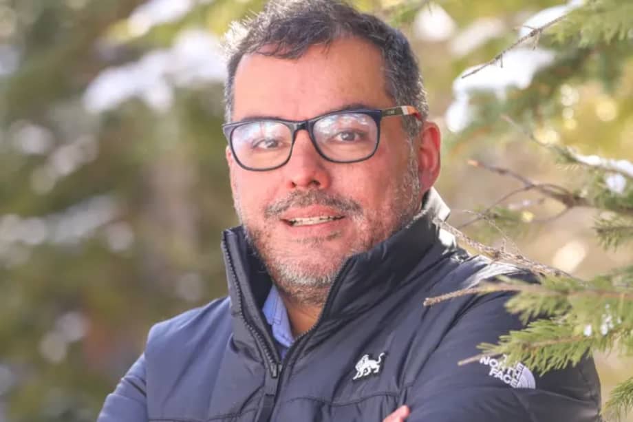 Leonardo Ramírez es un ingeniero payanés de 38 años que enfrenta 11 investigaciones penales en la Fiscalía.