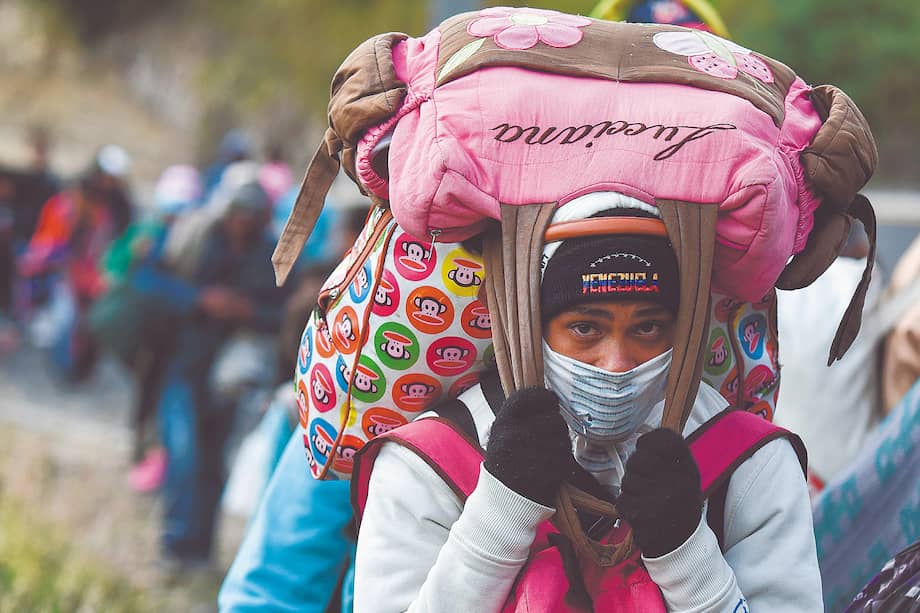 De los cerca de 1’800.000 migrantes venezolanos que han llegado a Colombia, poco más de 800.000 son mujeres.