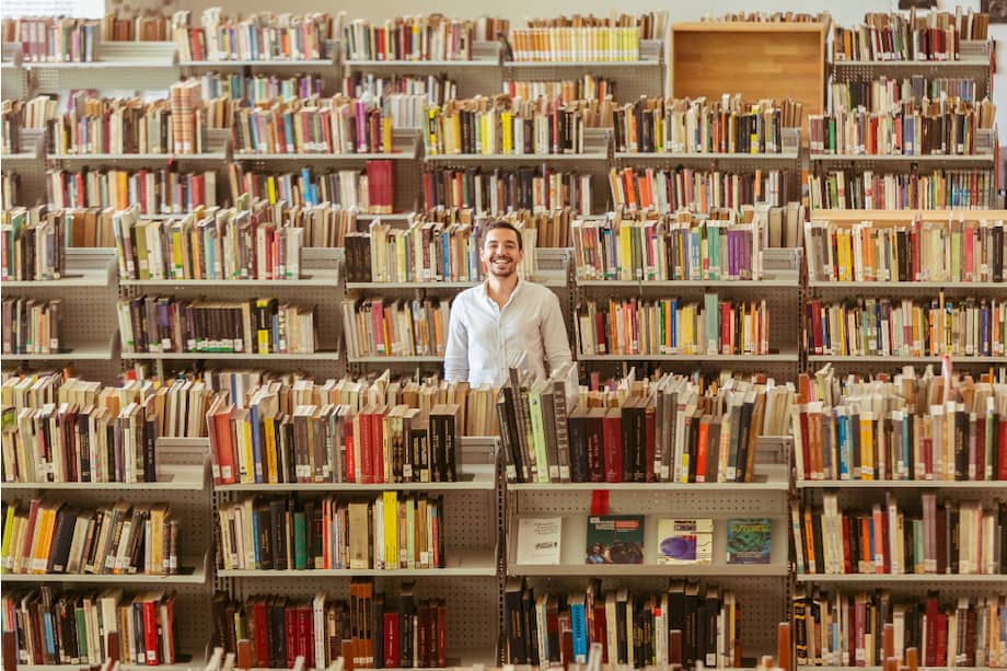 "Las bibliotecas no las podemos cerrar porque son parte fundamental de la vida comunitaria, donde pasa la oferta cultural de la ciudad, ensayan cientos de artistas, hay teatros, exposiciones".