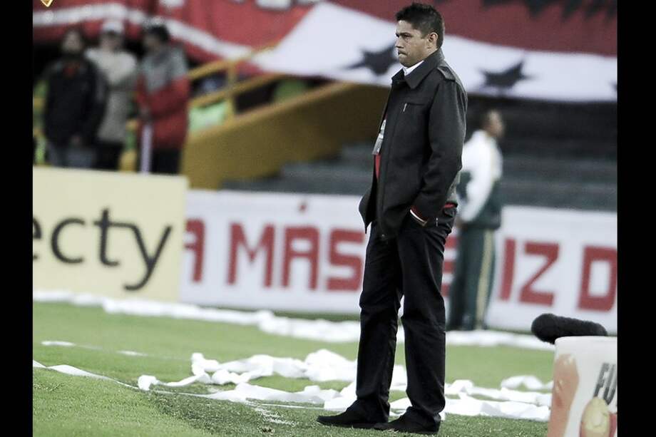 Junta Directiva definirá el futuro del técnico Wilson Gutiérrez en Santa Fe