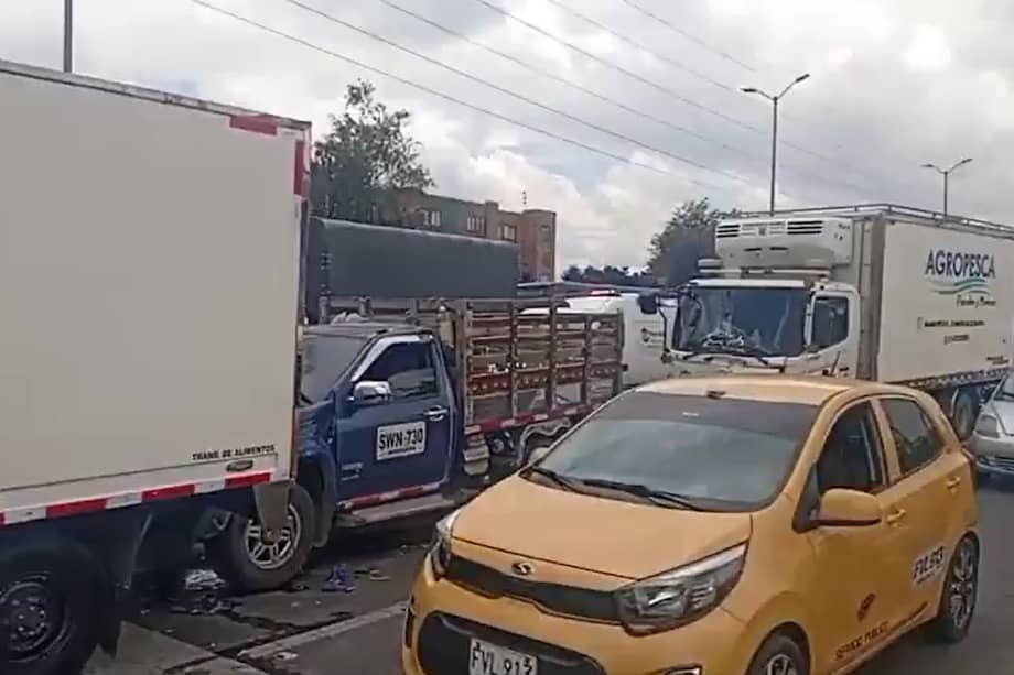 Accidente en la Av. de las Américas con carrera 74
