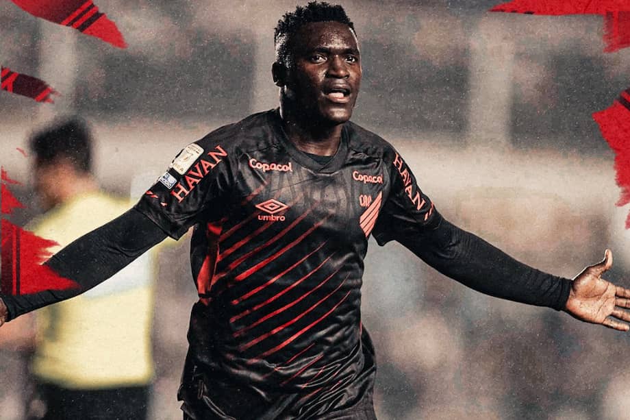 El delantero colombiano marcó los dos goles del triunfo 2-0 de Athletico Paranaense sobre Santos y llegó a 14 tantos en 22 partidos.