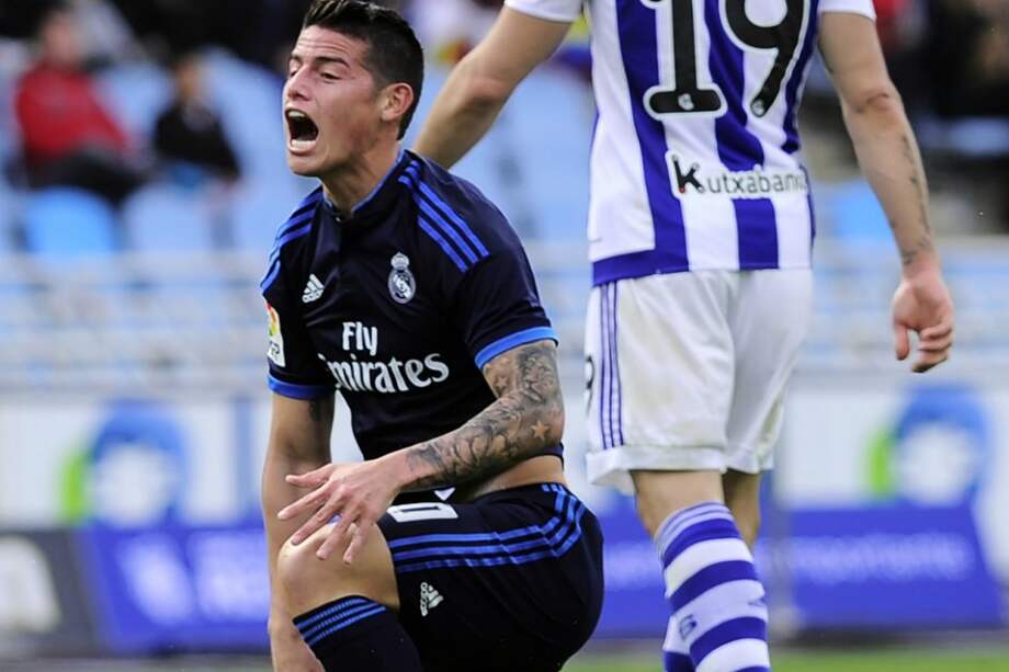 El colombiano James Rodríguez durante el partido contra Real Sociedad. / AFP