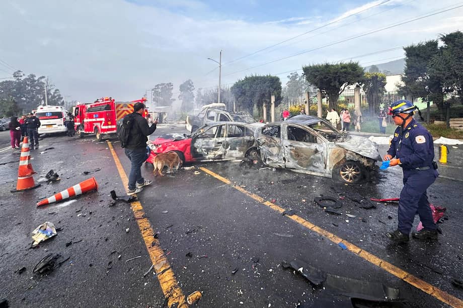 De acuerdo con el instituto, falta un cuerpo por identificar. Los cuerpos identificados corresponden a un hombre y tres mujeres. Estas son sus identidades.
