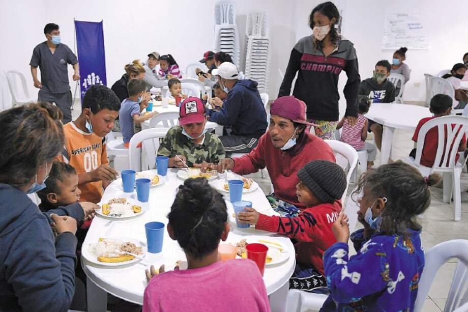 Los programas de atención humanitaria han sido importantes para potenciar las economías locales, siempre y cuando se utilicen productos provenientes de la agricultura y la ganadería de la zona.