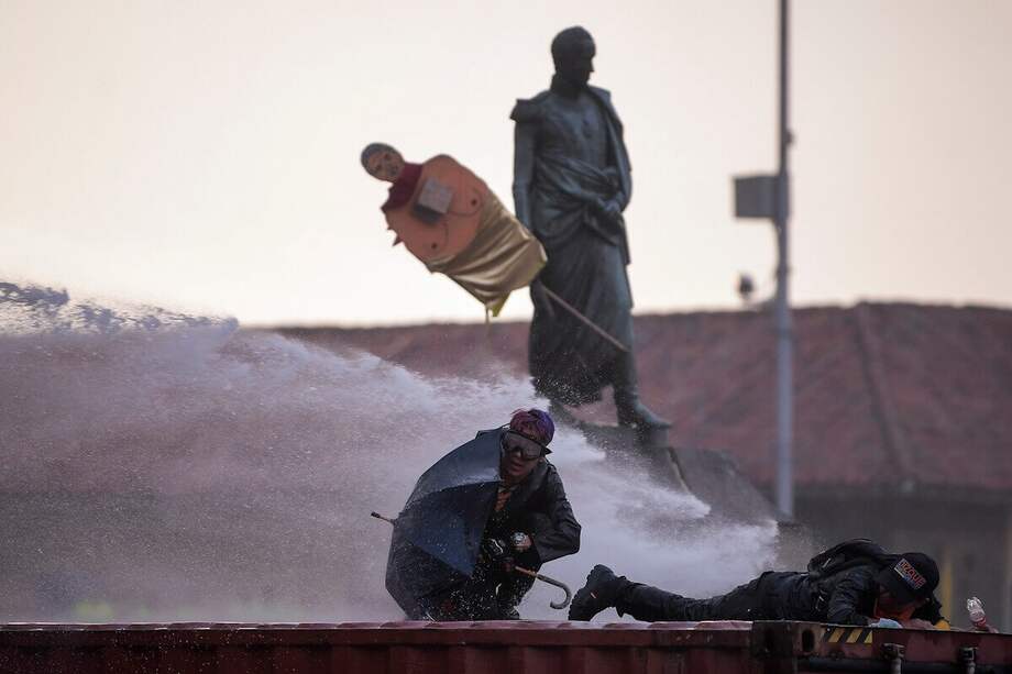42 años después, los bogotanos pasaran nuevamente una noche bajo la medida de toque de queda. / Mauricio Alvarado - El Espectador