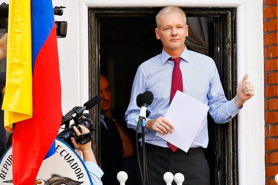 El fundador de WikiLeaks, Julian Assange, refugiado en la embajada ecuatoriana en Londres.
