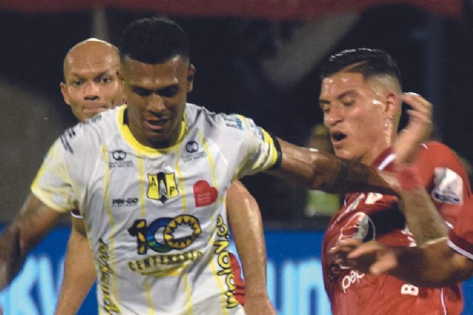 Jugadores de Alianza Petrolera y América de Cali. // Dimayor
