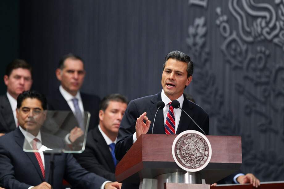 Enrique Peña Nieto, presidente de México, al presentar el paquete de reformas. / EFE