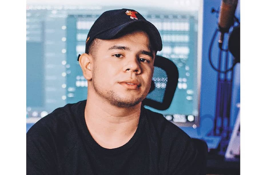 El artista Manuel Bulla, quien ha trabajado con Nicky Jam y Kenai, asegura que el éxito de un buen productor está en tener oído, talento y, especialmente, humildad.