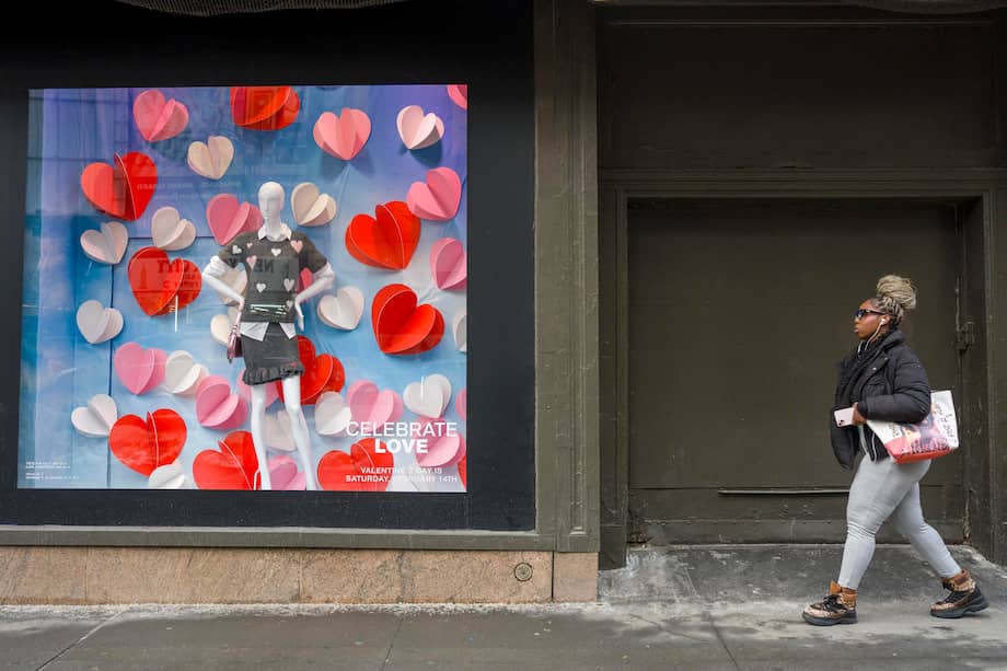 Aunque en Colombia lo celebramos en septiembre, febrero nos recuerda que cualquier mes es un gran momento para amar.