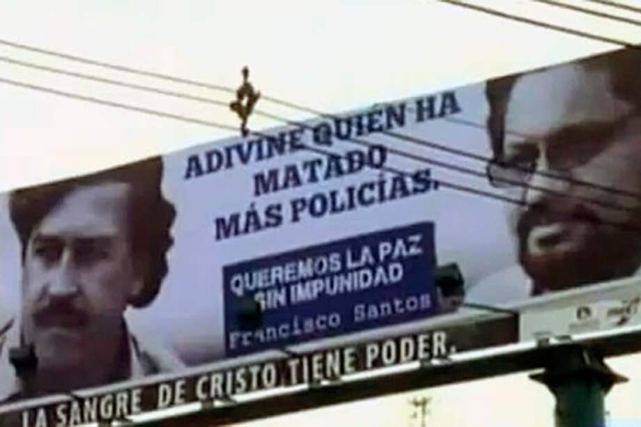 En defensa de Francisco Santos, Uribe compara a las Farc con Pablo Escobar