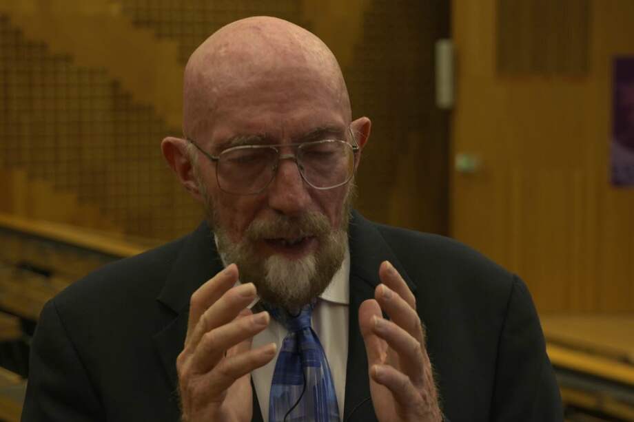 Kip Thorne ganó el Premio Nobel de Física en 2017 por sus aportes al descubrimiento de las ondas gravitacionales. / Youtube.