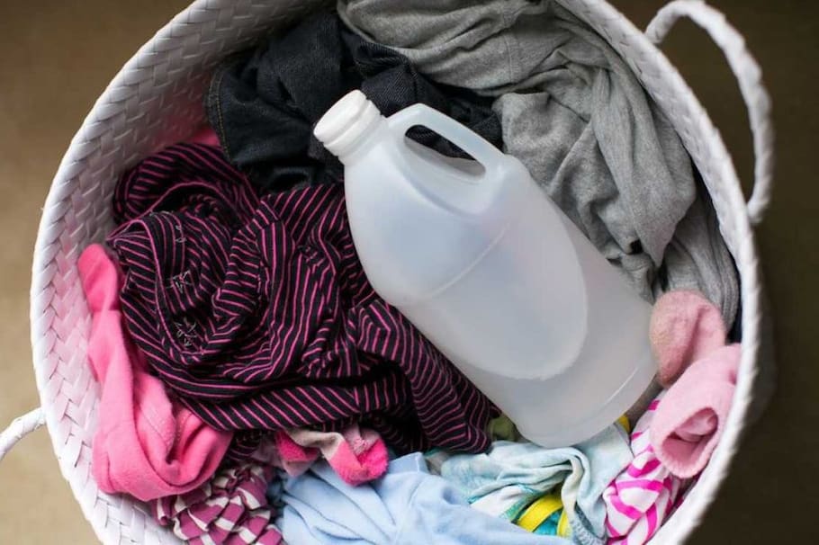 El vinagre no sirve para limpiar absolutamente todas las cosas del hogar.