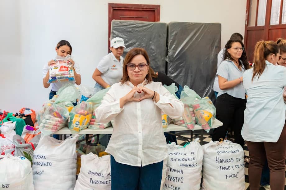 La mandataria reiteró su solidaridad con las familias damnificadas, especialmente con aquellas que perdieron sus viviendas y pertenencias como consecuencia del movimiento sísmico.