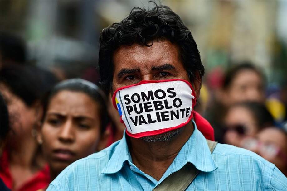 Denunciarán en OIT remoción de funcionarios por apoyar referendo contra Maduro