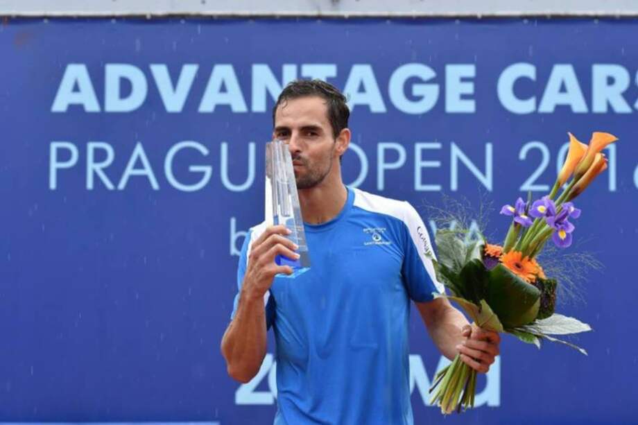 Santiago Giraldo venció en la final al bielorruso Uladzimir Ignatik. / Prensa Colsánitas
