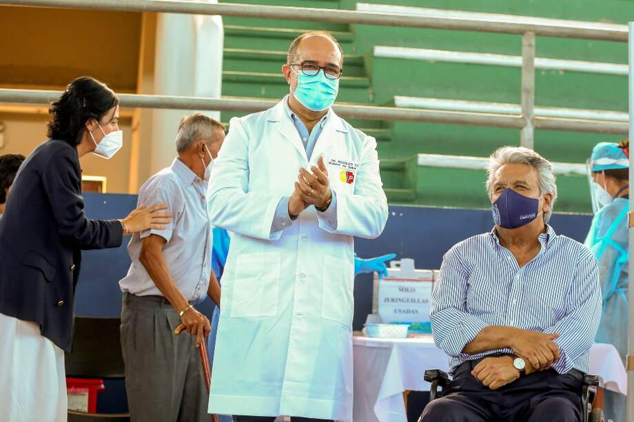 Rodolfo Farfán, el tercer ministro de Salud nombrado en pandemia en Ecuador, presentó su renuncia al gobierno de Lenin Moreno.