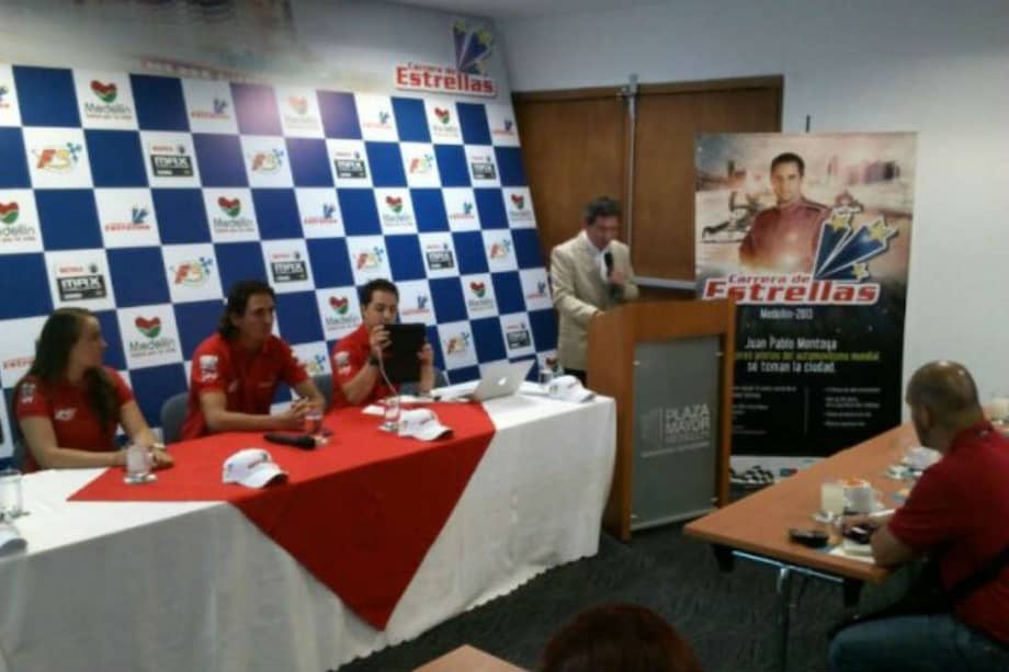 El acto de presentación de la Carrera de las Estrellas en Medellín.