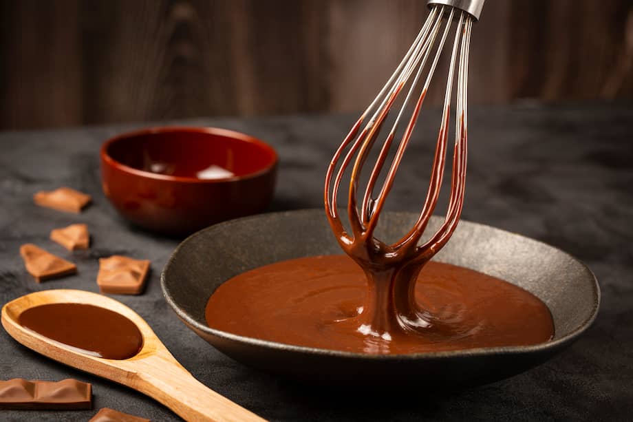 Ganache de chocolate, receta para preparar en casa muy fácil