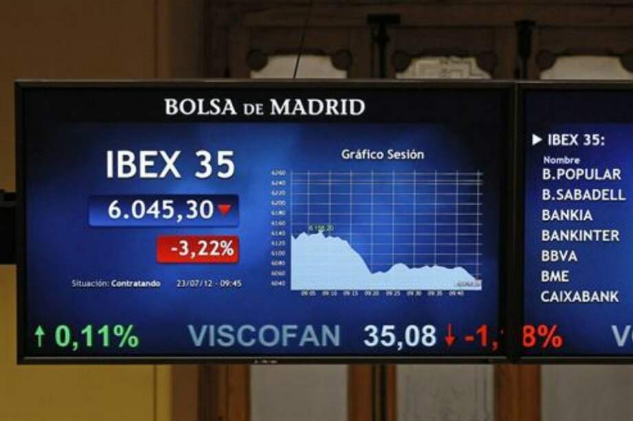 Fuerte caída de bolsas europeas, preocupadas por emergentes