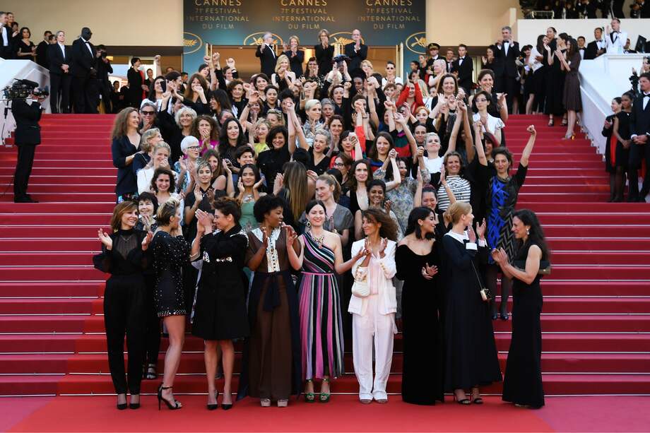 Las mujeres tomaron la alfombra roja de Cannes 2018. / AFP