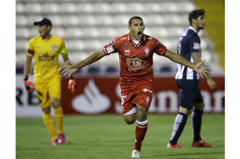 'Wanchope' Ábila, delantero de Huracán. Foto: AFP