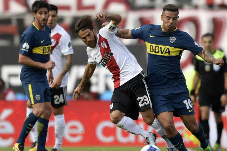 Boca y River empataron 2-2 en el partido de ida de la final de la Copa Libertadores. / AFP