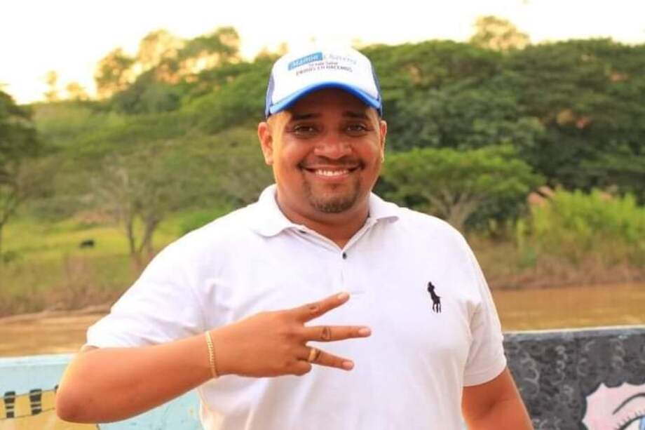 Mairon Chaverra, concejal de Zaragoza (Antioquia).