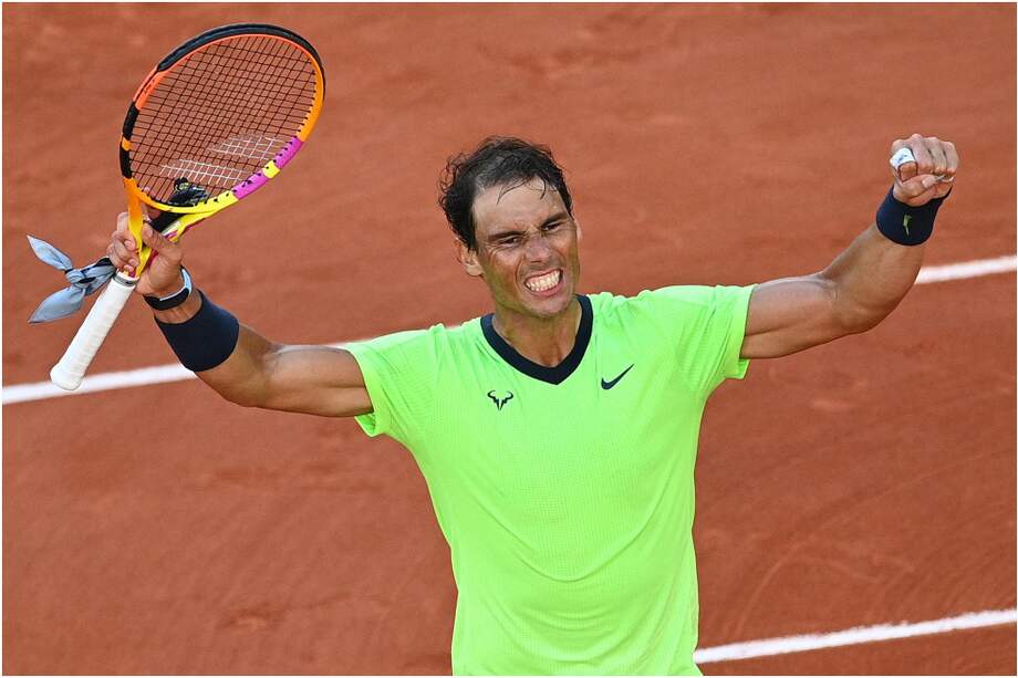 El español Rafael Nadal avanzó a cuartos de final del Roland Garros, su torneo preferido.