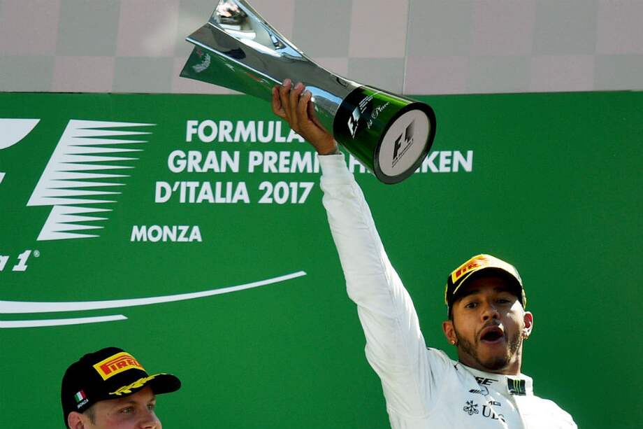 Hamilton logró en Monza su sexta victoria de la temporada de la F1. / AFP