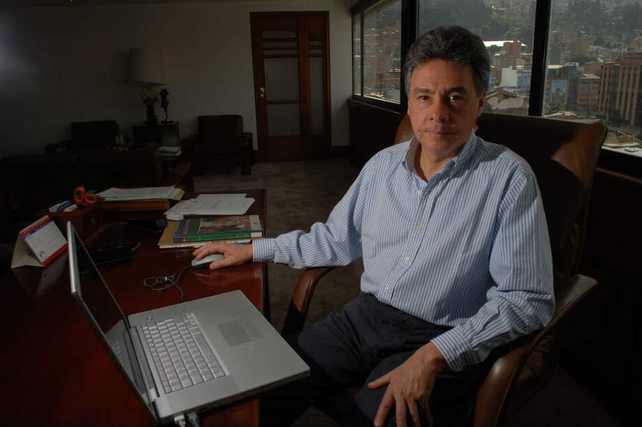 Carlos Albornoz es el segundo exdirector procesado por la justicia por el caso de la DNE. / Archivo